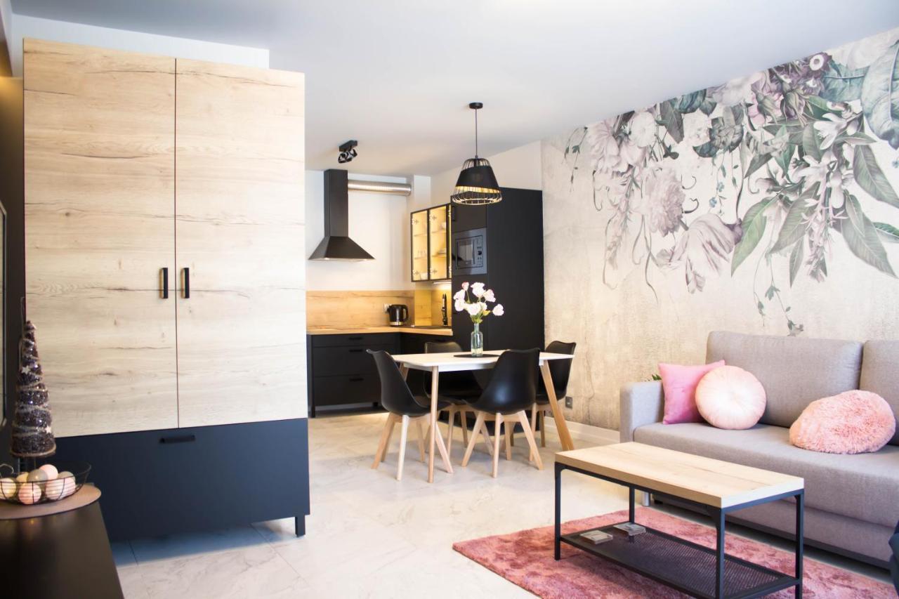 Apartamenty Nad Zylica Przy Deptaku - Dream Apart Щирк Екстериор снимка